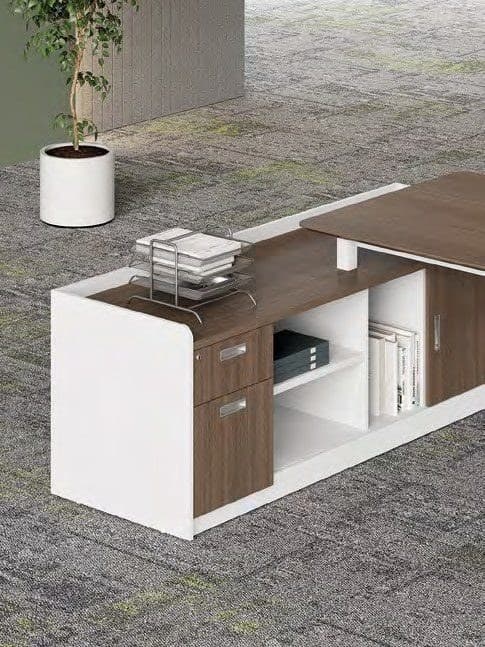 GRE-DE Executive Desk