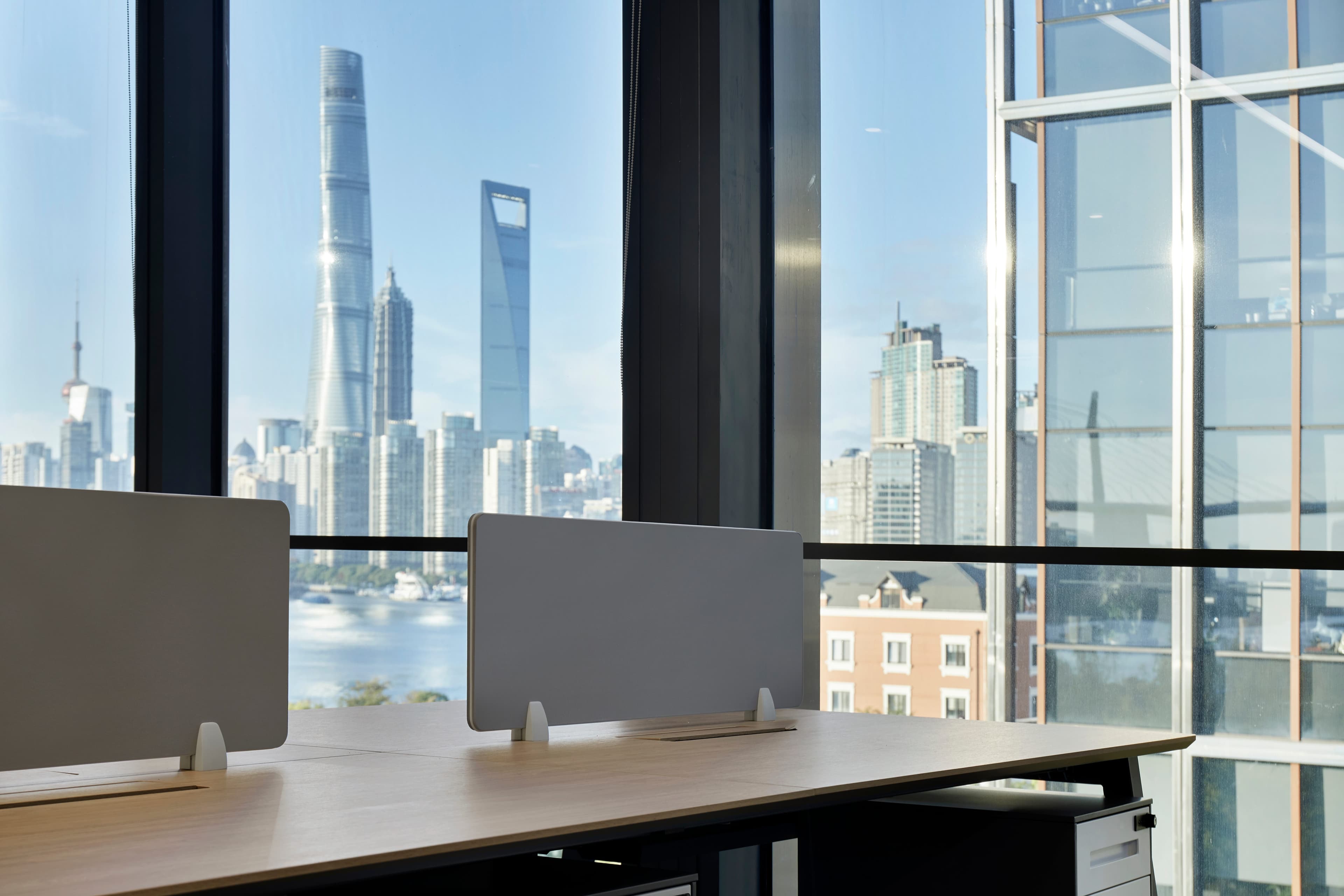 Layered Creative Workplace - 4