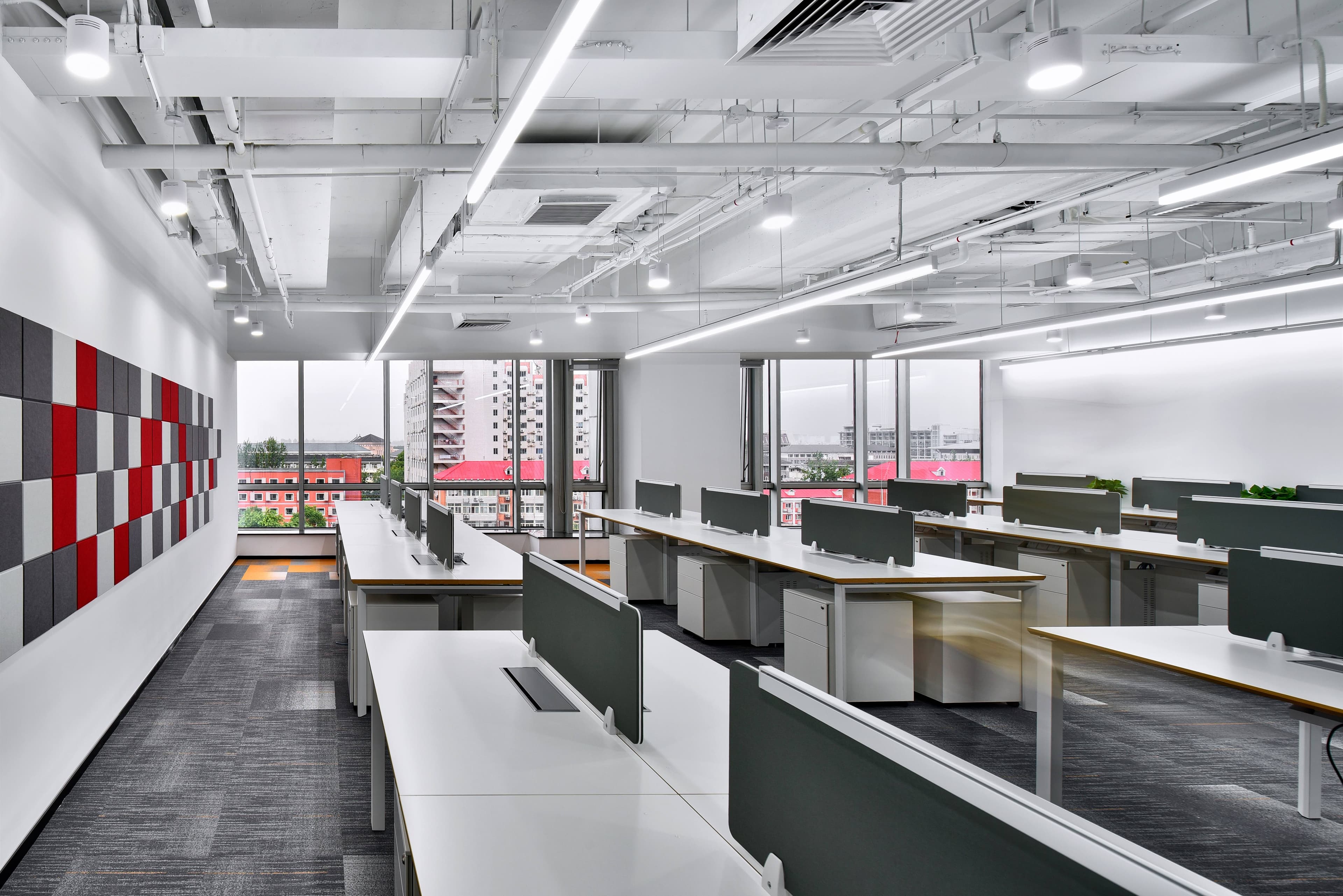 Focused Research Workplace - 1