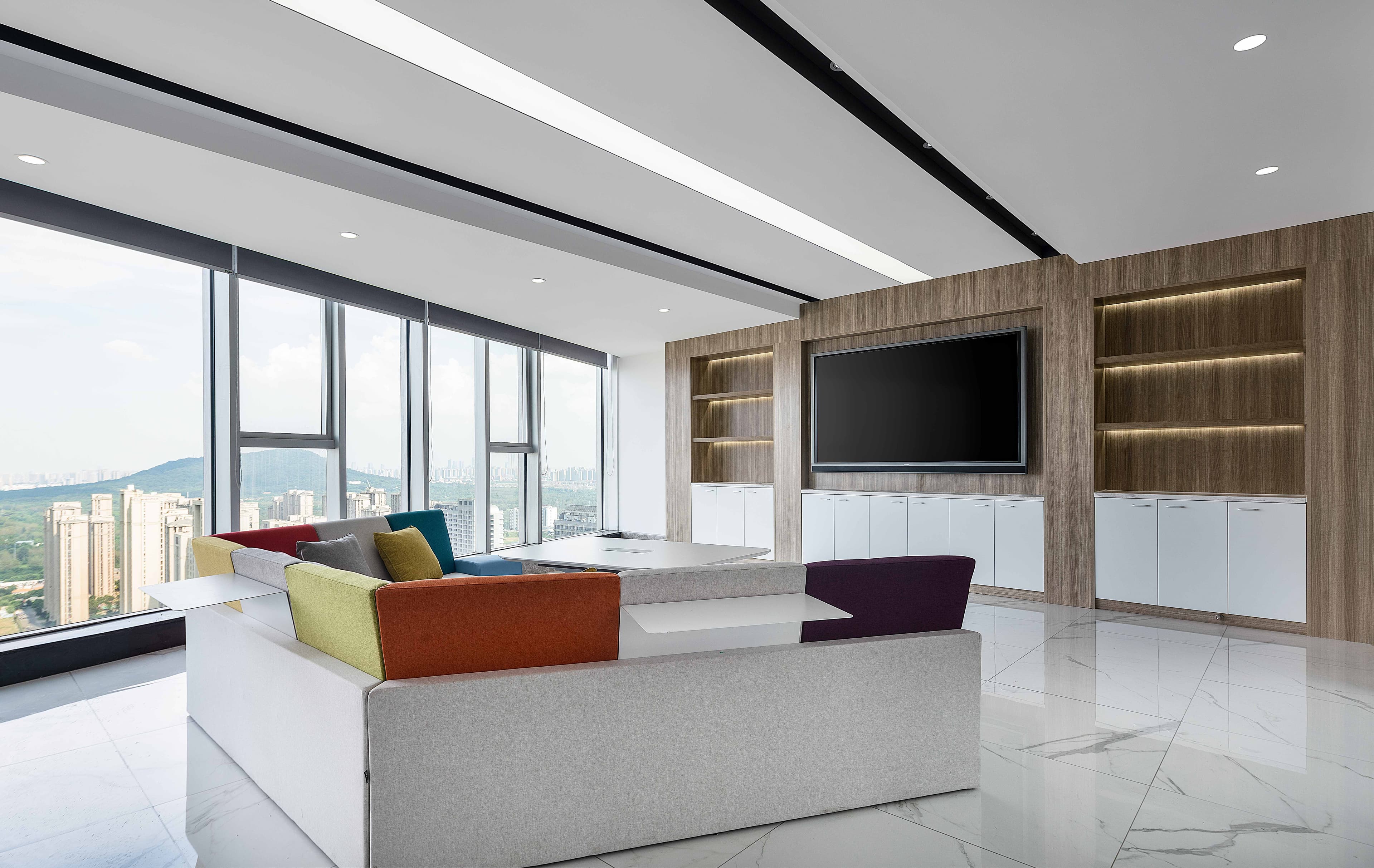 Connected Corporate Hub - 6