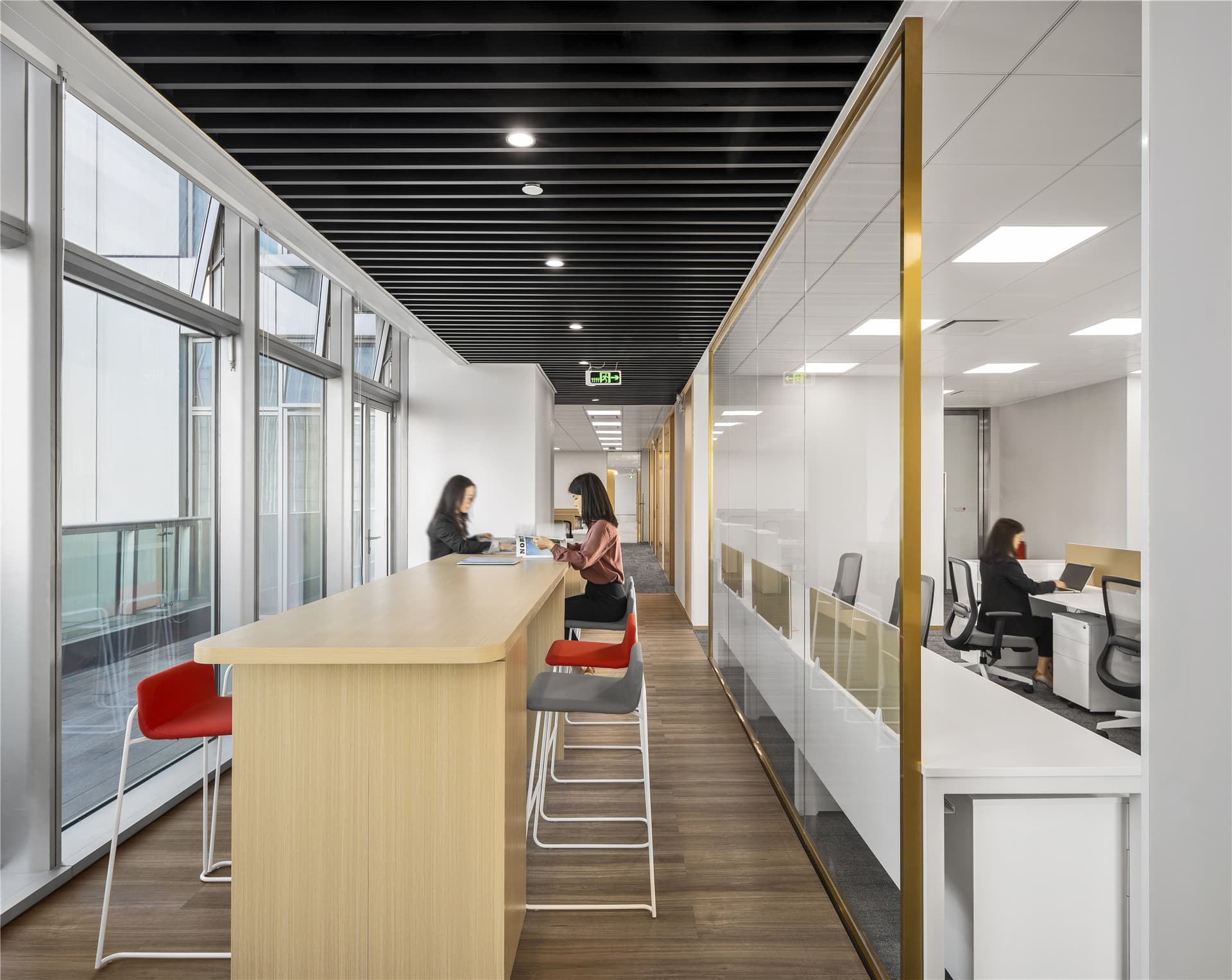 Tailored Consultation Lounge - 3