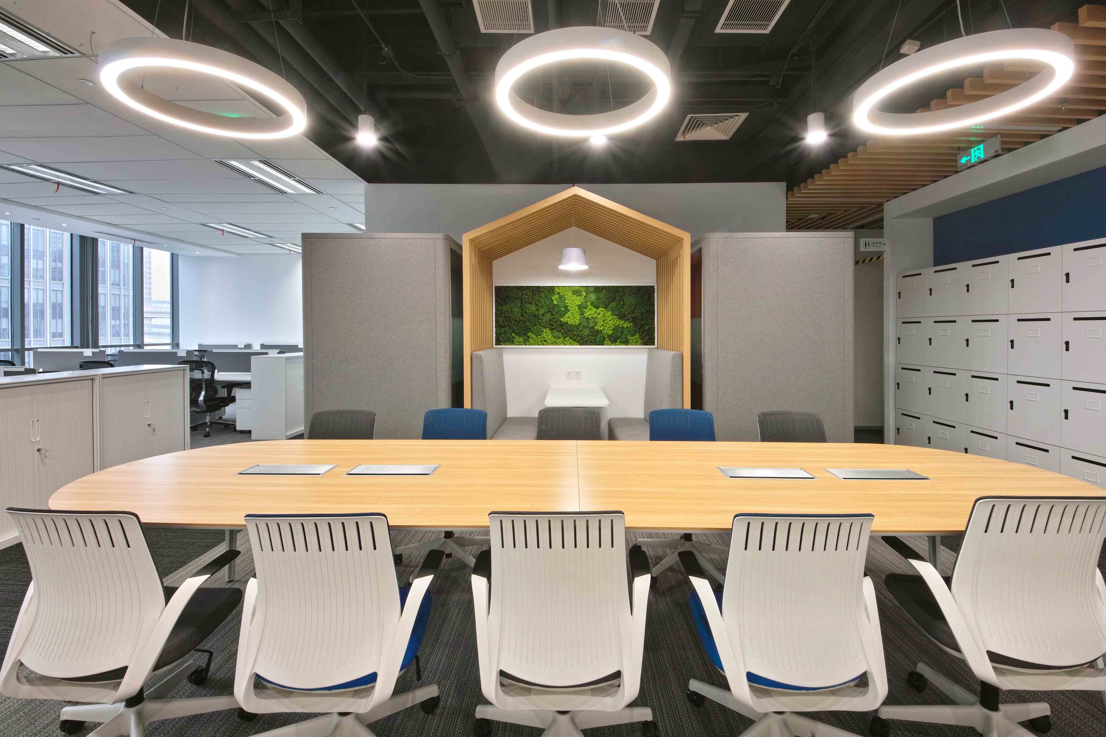 Industrial Innovation Workplace - 4