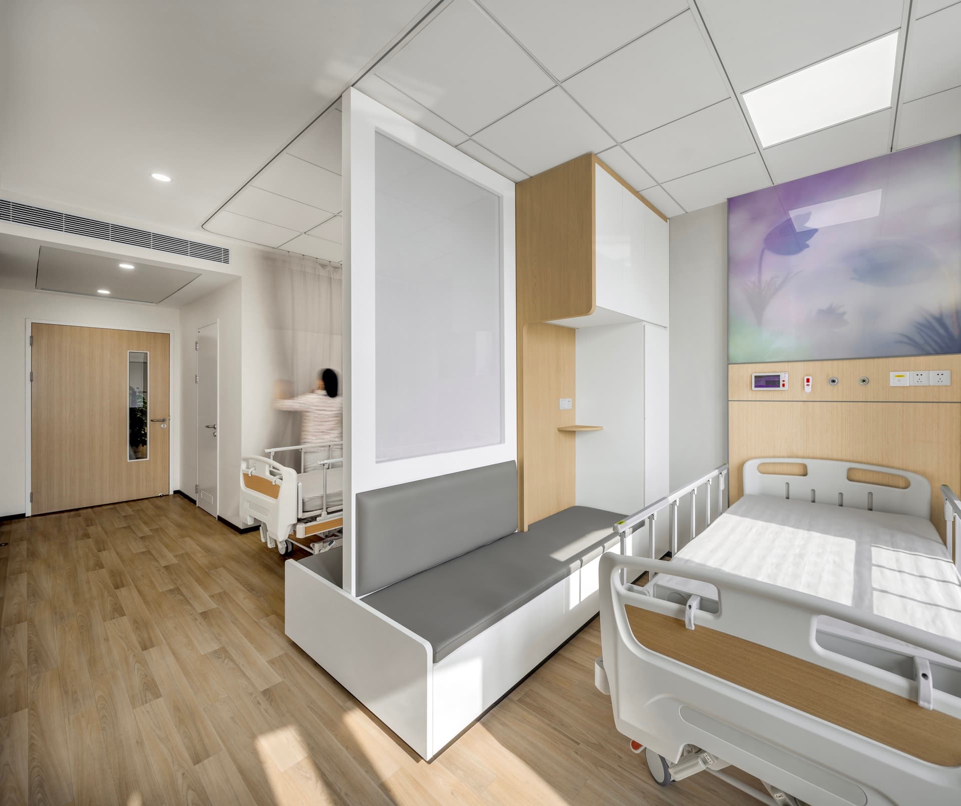 Calm Healthcare Reception - 5