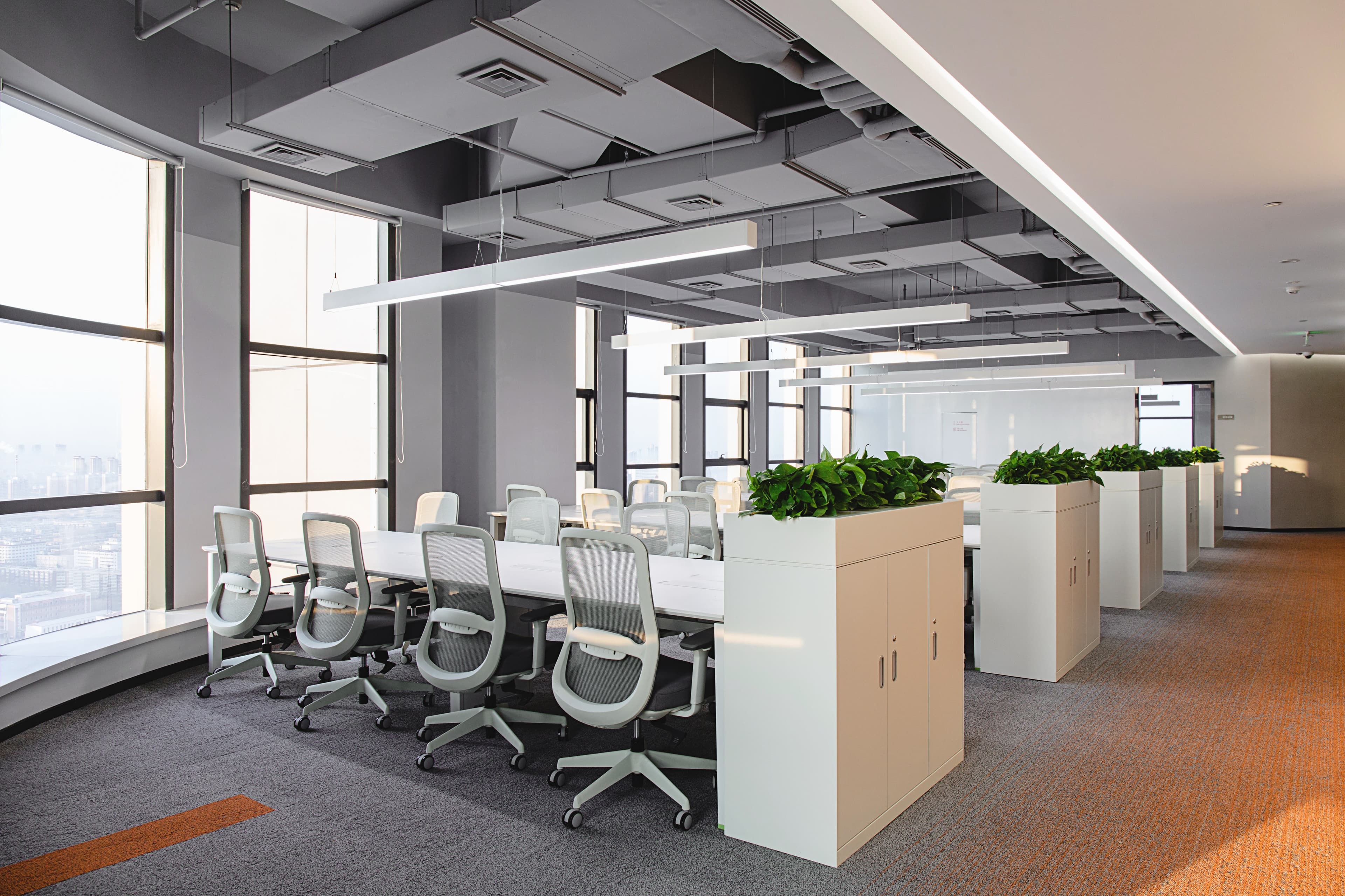 Modern Investment Office - 3