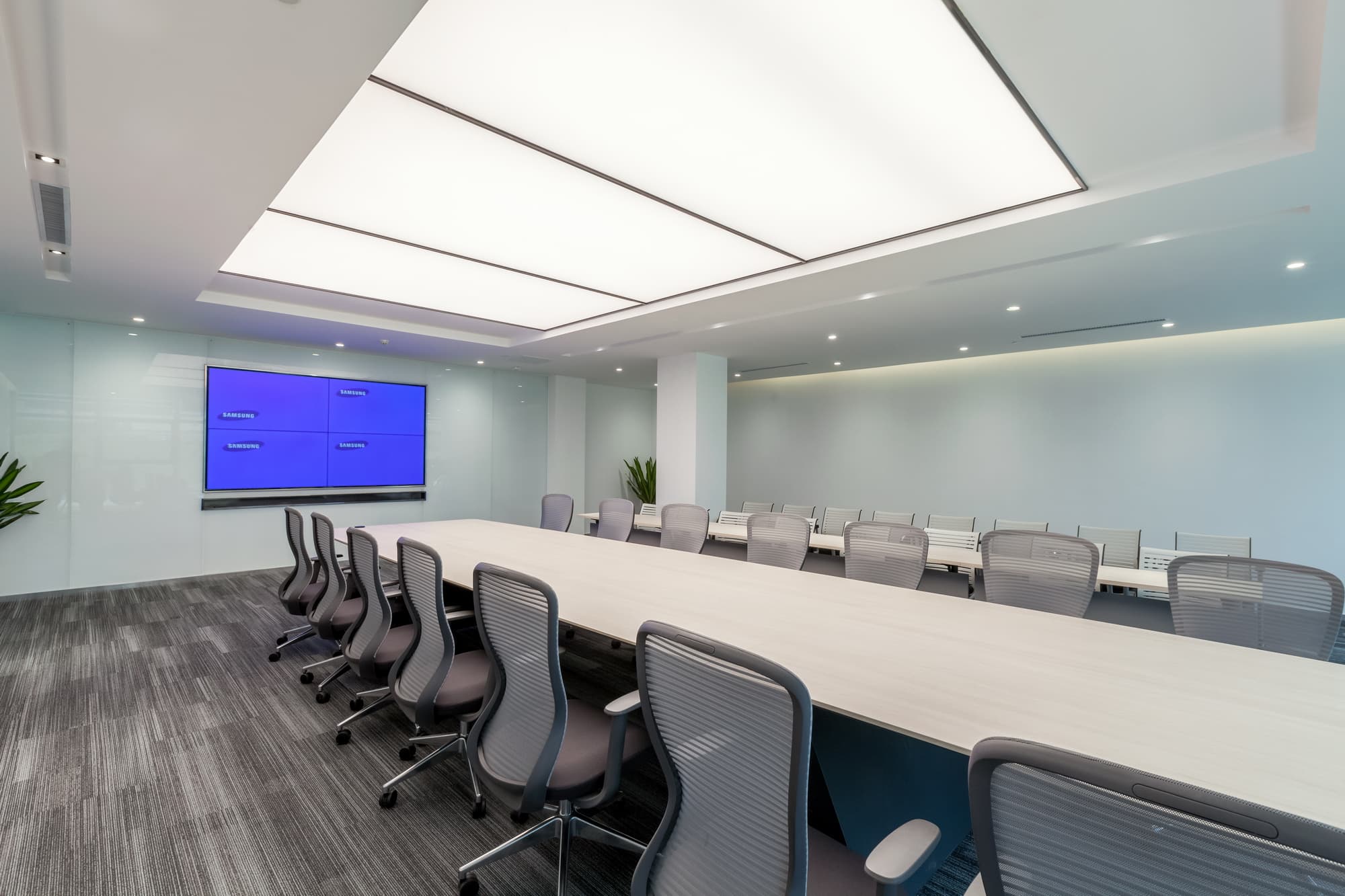 Clean Research Workplace - 7